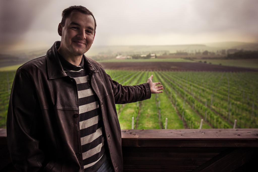 Penzion Vino Hruska Blatnicka Экстерьер фото